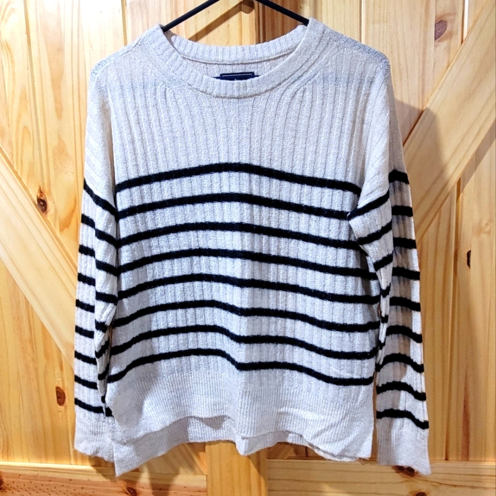Abercrombie & Fitch sweater, XS